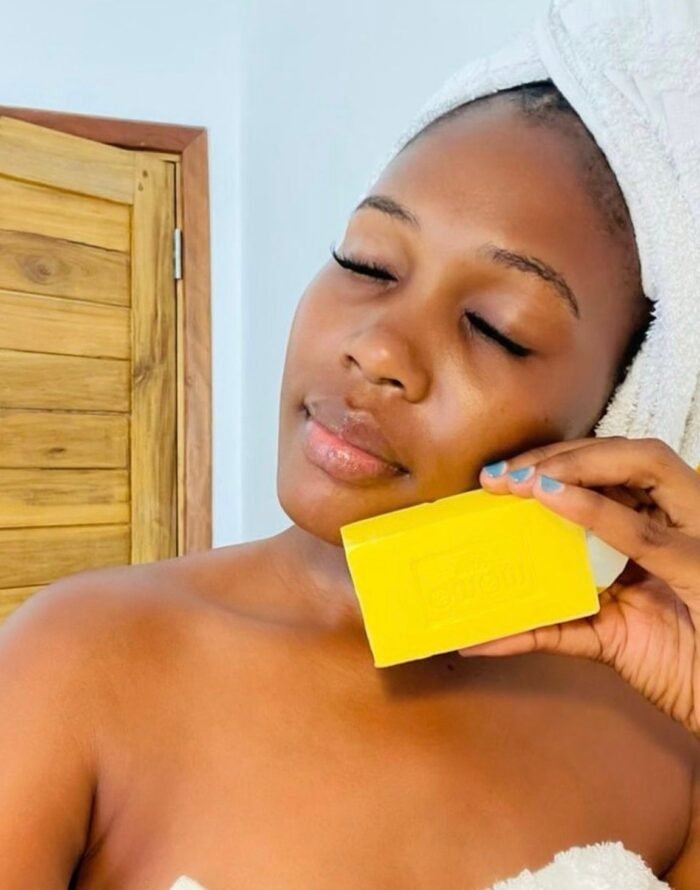 Momo soap - Image 3